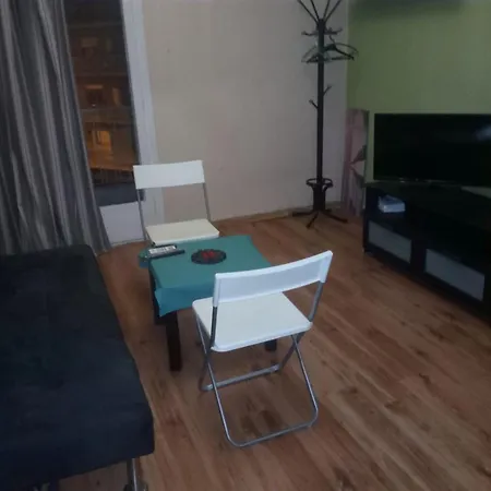 2-brd Cozy Apartment
